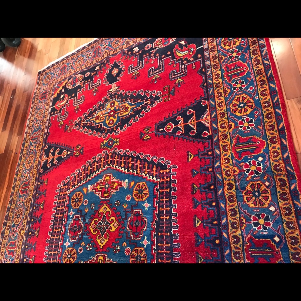Authentic Persian Rug - Picture 3 of 3